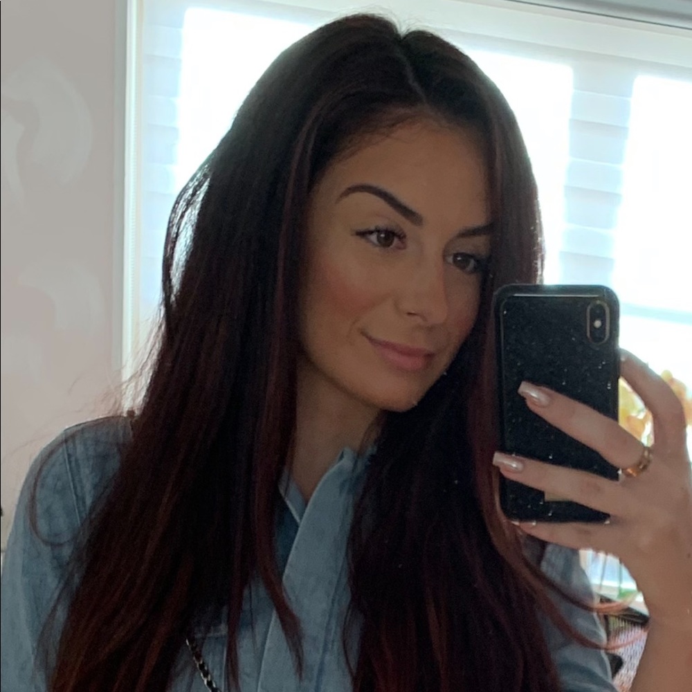 Meet your Posher, Natalie